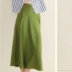 J crew Gwynneth slip skirt,  NWOT, size medium, current season style , size M